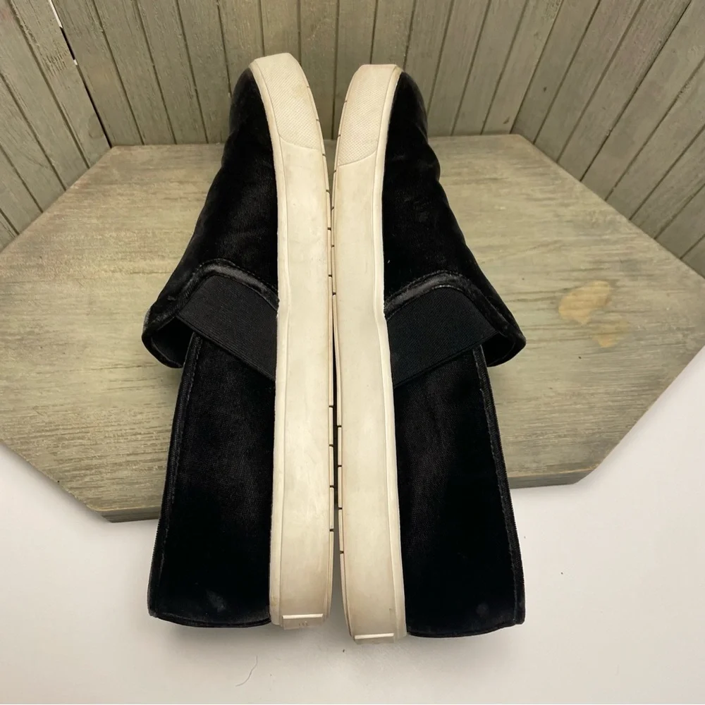 Mens VINCE Grey Velvet Slip On Sneakers 9 - Picture 5 of 9